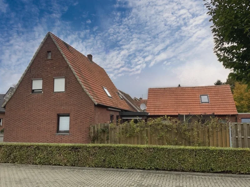 Seitenansicht - Haus kaufen in Südlohn - Gemütliches Familienhaus in Südlohn!