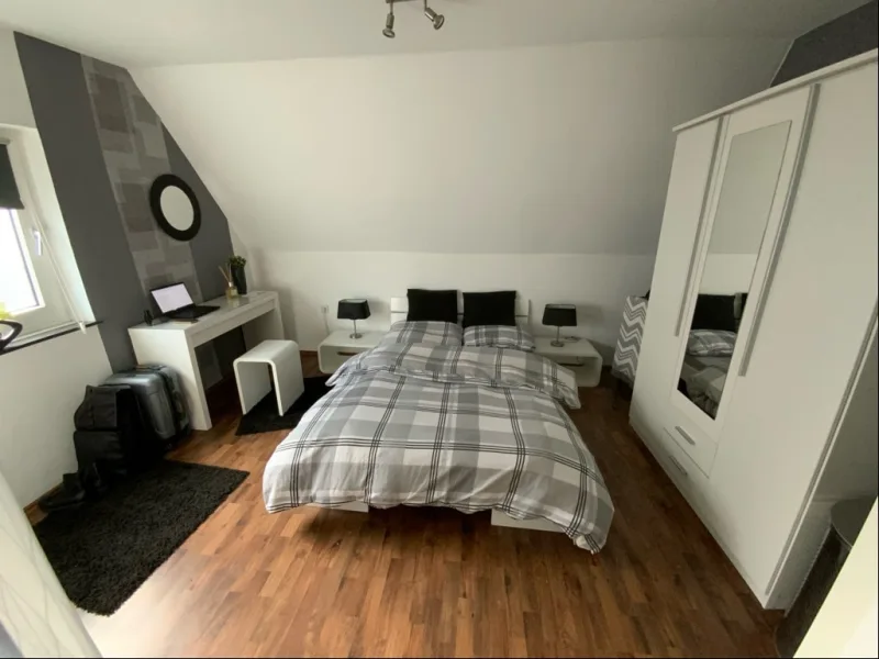 Schlafzimmer OG