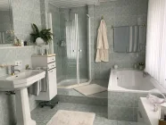 Badezimmer EG