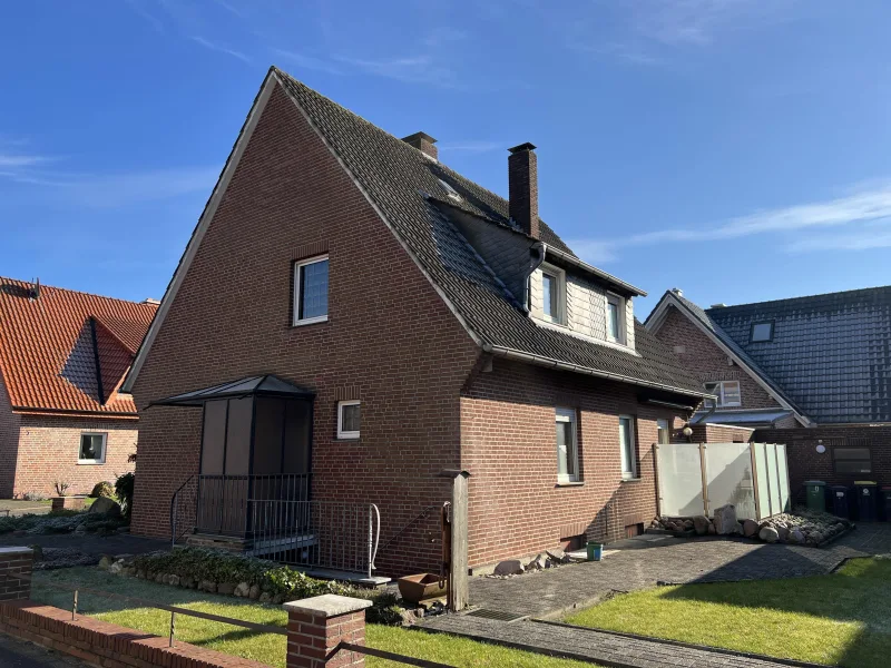 Ansicht 1 - Haus kaufen in Dülmen - EFH mit ELW in schöner Lage von Rorup!