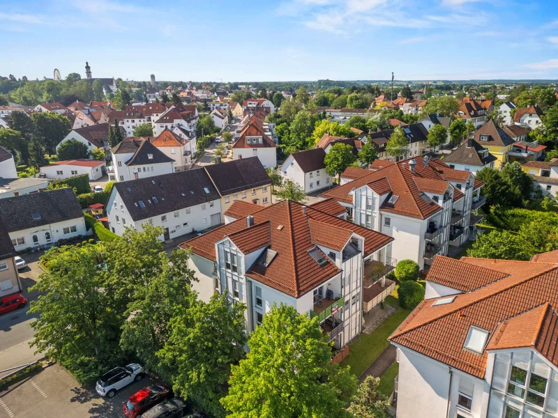 Weitblick - Wohnung kaufen in Laupheim - In gesuchter Lage! Attraktive 4,5-Zimmer Eigentumswohnung mit herrlicher Loggia