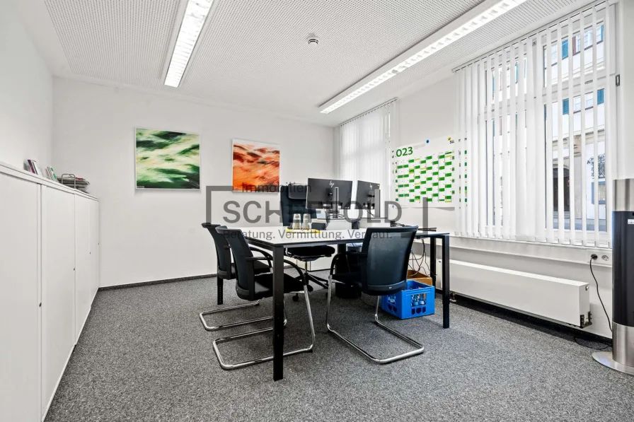 Büro 3