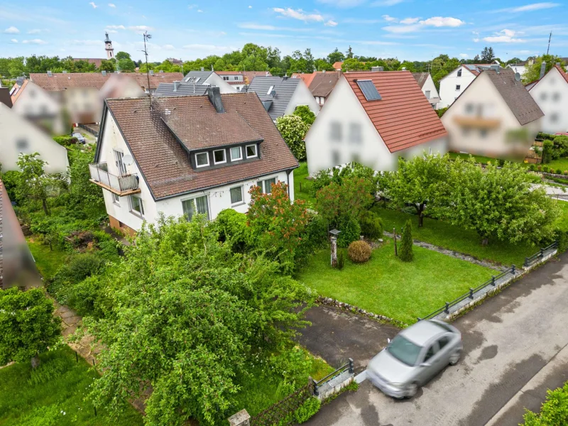 Außenansicht Süd-West - Haus kaufen in Laupheim - In begehrter Wohnlage! Charmantes Einfamilienhaus mit Wohlfühlambiente und viel Potenzial