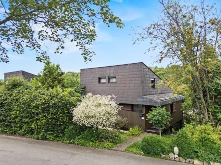 Charmantes Ferienhaus - Haus kaufen in Westerheim - Einzigartig! Gemütliches Ferienhaus mit rustikalem Charme und eigenem Garten in Idyllischer Lage