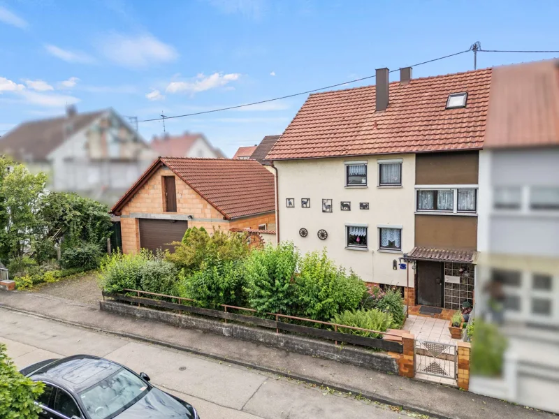 Außenansicht Norden - Haus kaufen in Erbach - Klein aber fein! Charmante Doppelhaushälfte mit schönem Gartengrundstück!