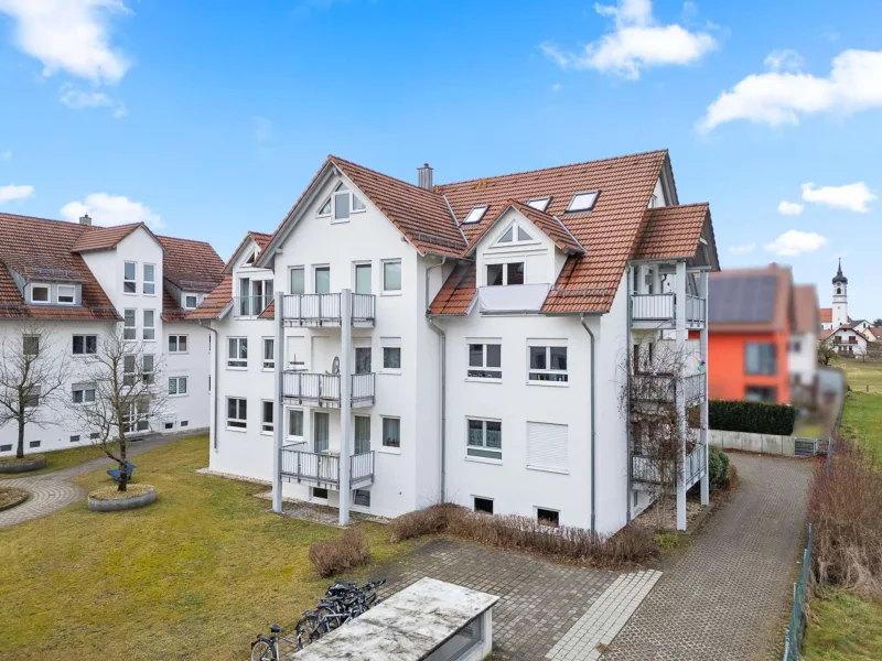 Süd-Ost-Ansicht - Wohnung kaufen in Ummendorf - Ruhig gelegen! Helle Eigentumswohnung mit sonnigem Balkon