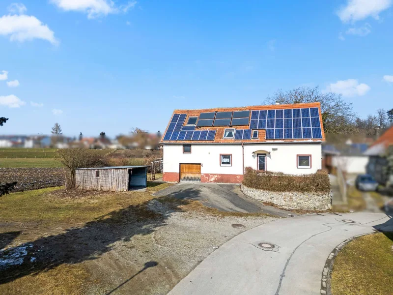 Außenansicht Süden - Haus kaufen in Ingoldingen - Einzigartige Gelegenheit! Einfamilienhaus mit idyllischem Garten und viel Gestaltungsfreiheit