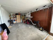 Garage mit Schiebetor