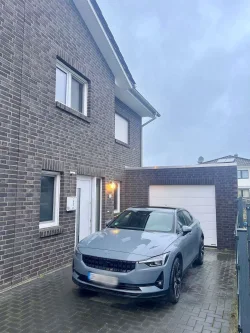  - Haus mieten in Wagenfeld - Neuwertige DHH mit Garage und Garten in Wagenfeld zu vermieten