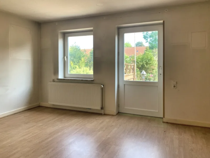 großzügiges Wohnzimmer