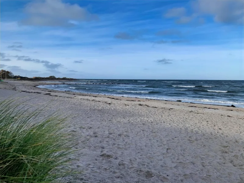 Strand vor der Tür