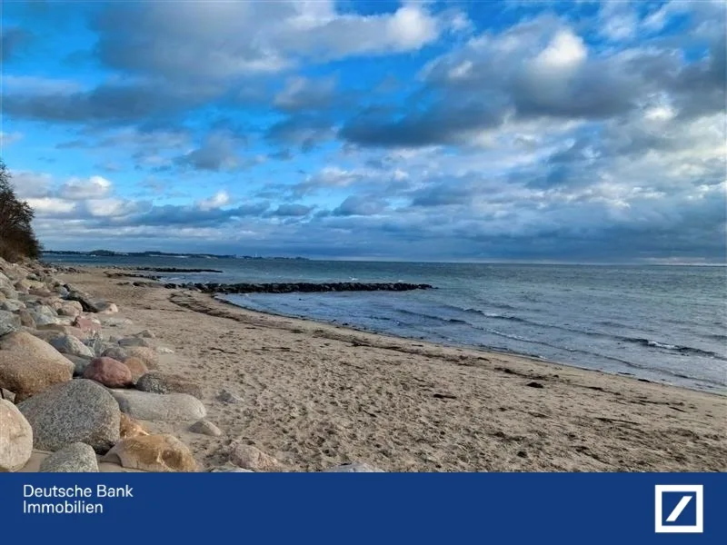 wenige Schritte zum Strand - Wohnung kaufen in Sierksdorf - „Meerblick gefällig? Ihr Feriendomizil, nur ein Sandkorn vom Strand entfernt!“