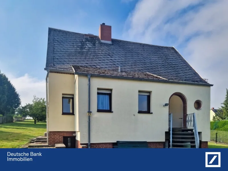 Front - Haus kaufen in Geithain - Einladendes Haus mit großem Garten und grüner Umgebung