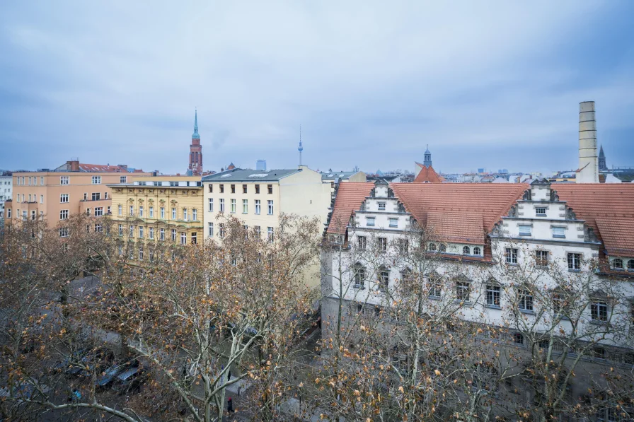 Der Himmel über Berlin - Wohnung kaufen in Berlin - Von der Oderberger über Berlin blicken 