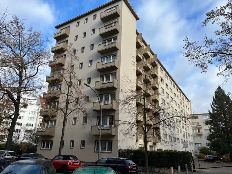 Gepflegte Anlage - Wohnung kaufen in Berlin - Attraktiv geschnittenes City-Apartment in Top-Lage nahe Lehniner Platz/Ku'damm. Bezugsfrei!