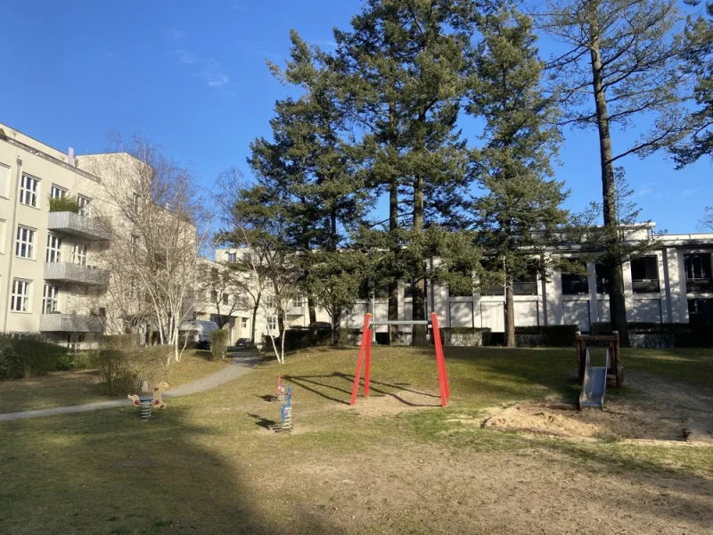 Spielplatz im Innenhof