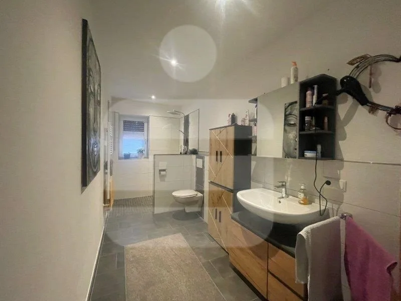 Badezimmer EG