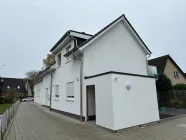 Kleines 4-Familienhaus