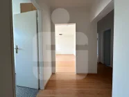 Blick von der Haustür in die Wohnung