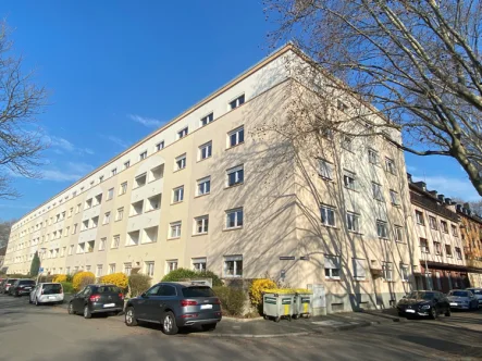 Titelbild - Wohnung mieten in Mannheim / Lindenhof - Charmante 3-Zimmerwohnung in Mannheim-Lindenhof