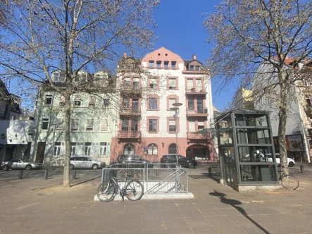 Titelbild - Wohnung mieten in Mannheim (Innenstadt) - Stilvolle, vollmöblierte 2-Zimmerwohnung in der Mannheimer Innenstadt
