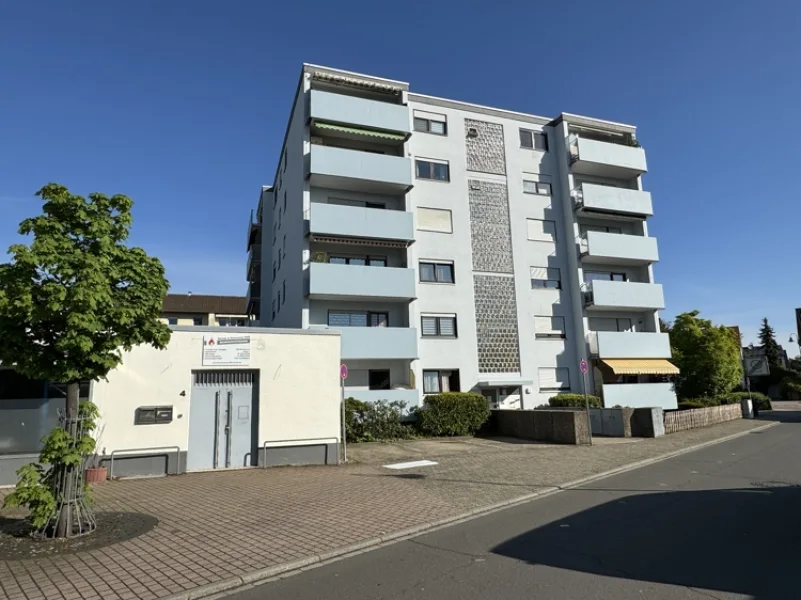 Titelbild - Wohnung kaufen in Brühl - 3-Zimmerwohnung mit Balkon und Ausblick in Brühl