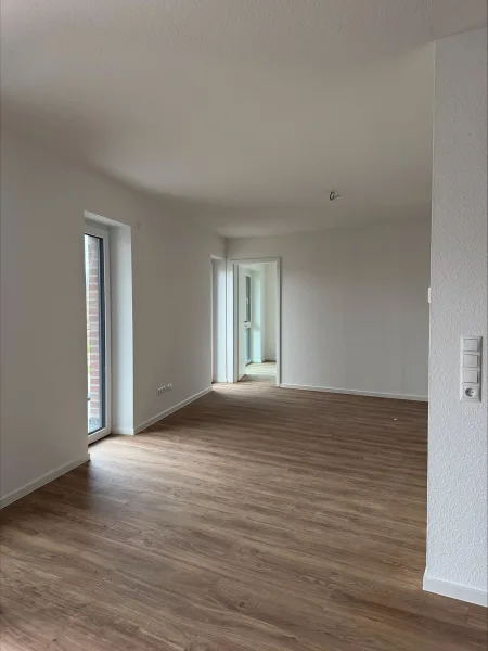 Wohnbereich - Wohnung mieten in Oldenburg - Familienfreundliche 4-Zimmer Wohnung in Osternburg