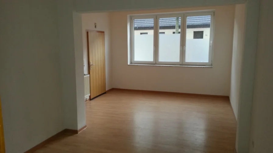 Wohnung Erdgeschoss links