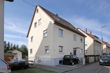 Aussen - Wohnung kaufen in Reutlingen - Zentrumsnahe Maisonette Wohnung sucht glückliche Familie!