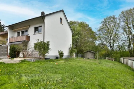 Außenansicht - Haus kaufen in Reutlingen - 3 Wohnungen mit Sanierungsfahrplan