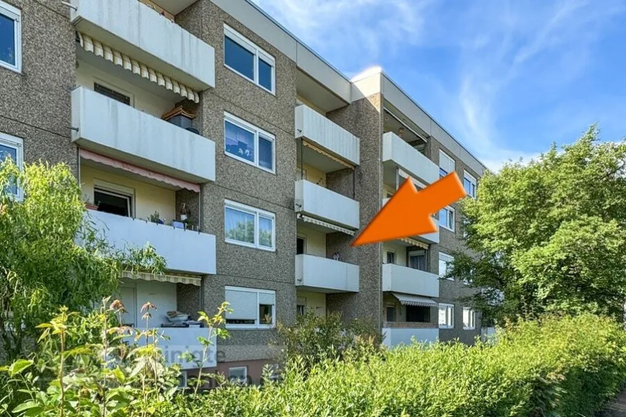 Außenansicht - Wohnung kaufen in Mössingen - Schöne 3-Zimmerwohnung mit Balkon und Garage - Vermietet