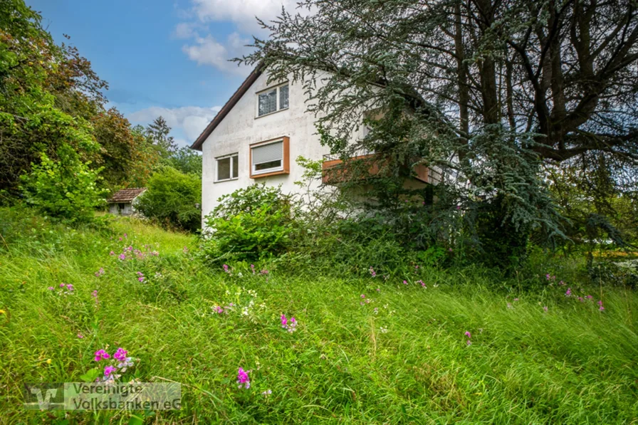 Außenansicht Garten - Haus kaufen in Sindelfingen - Sanierung oder Neubau--wofür werden Sie sich entscheiden??