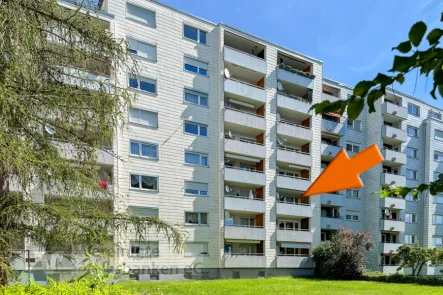 Aussenansicht - Wohnung kaufen in Böblingen - Attraktive Lage! Vermietete 3-Zimmer-Wohnung inkl. TG-Stellplatz