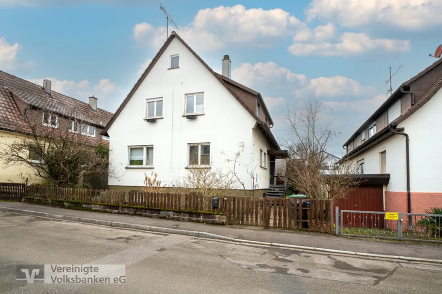 Außenansicht - Haus kaufen in Renningen - Lage--Lage--Lage