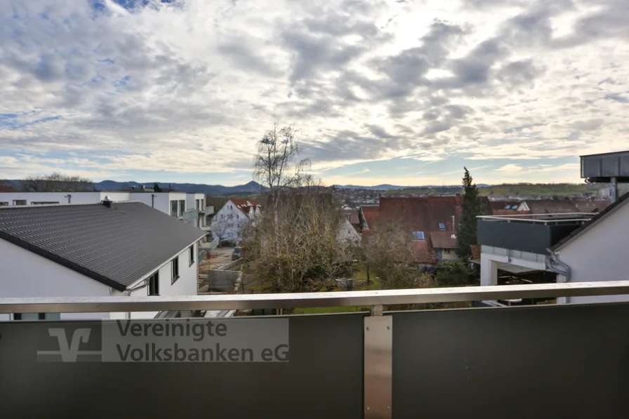 Balkon - Wohnung kaufen in Pliezhausen - Wohnen im Herzen von Pliezhausen !