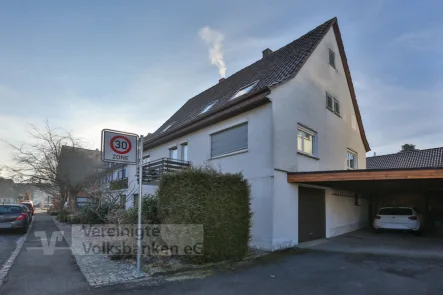 Außenansicht  - Haus kaufen in Altdorf - Einfamilienhaus mit viel Potenzial und vielseitigen Gestaltungsmöglichkeiten in Altdorf!