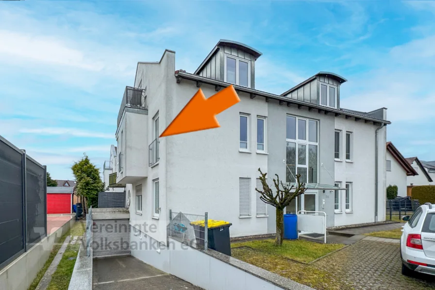 Aussen - Wohnung kaufen in Reutlingen / Sickenhausen - Tolle 3 Zimmerwohnung mit großem Balkon und TG Platz.