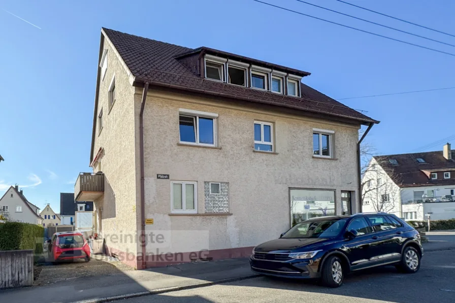 Aussen - Haus kaufen in Stuttgart Bad Cannstatt - TOP Invest - Mehrfamilienhaus mit aktuell 5 Einheiten-Lage in Bad Cannstatt