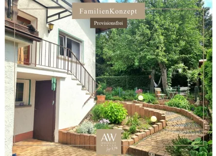 FamilienKonzept Titel - Haus kaufen in Solms / Oberndorf - ***FamilienKonzept***Großzügiges Einfamilienhaus mit Traumgarten und Einliegerwohnung. Courtagefrei