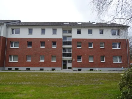 Frontansicht - Wohnung mieten in Harrislee - modernisierte Wohnung mit großem Balkon