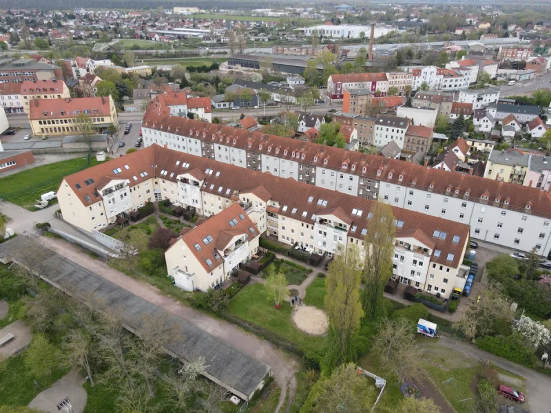 Vogelprespektive III - Wohnung mieten in Halle (Saale) / Ammendorf - Gemütliche 2-Raumwohnung in ruhiger Lage! Stellplatz möglich!