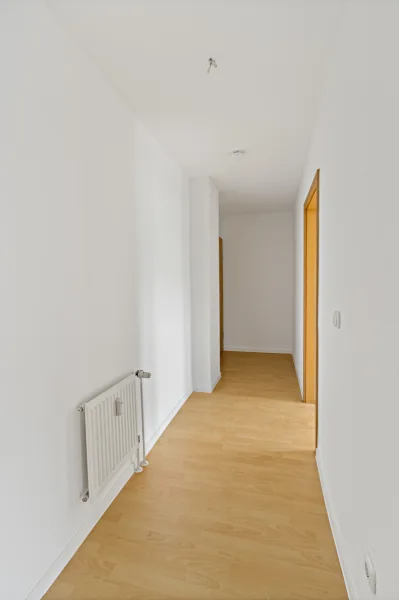 Diele - Wohnung mieten in Halle (Saale) / Ammendorf - 2-Raumwohnung zum Schnäppchenpreis - auf Wunsch mit Küche!