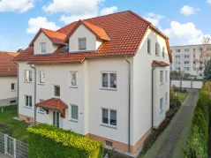 Bild der Immobilie: Charmante 2-Raumwohnung mit Sonnenterrasse und Garage: Ihr neues Zuhause in Halle (Saale)!