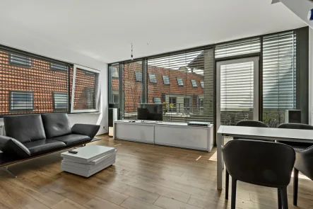 Wohnzimmer - Wohnung mieten in Halle - Moderne Maisonette-Wohnung mit Dachterrasse in der halleschen Altstadt