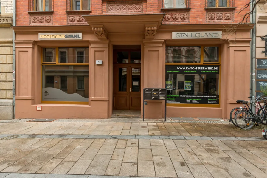 Außenansicht - Laden/Einzelhandel mieten in Halle - Kleine Ladenfläche in der Sternstraße