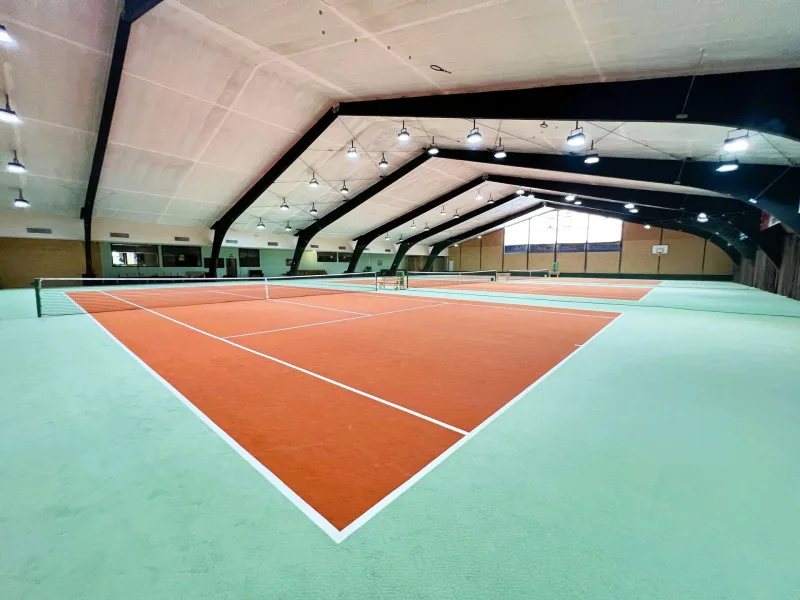 Tennishalle