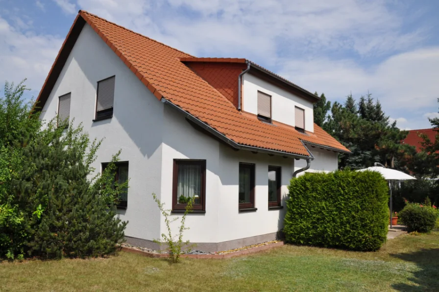 Gartenansicht - Haus kaufen in Leipzig - Böhlitz-Ehrenberg - EFH in traumhaft ruhige Lage in Böhlitz Ehrenberg