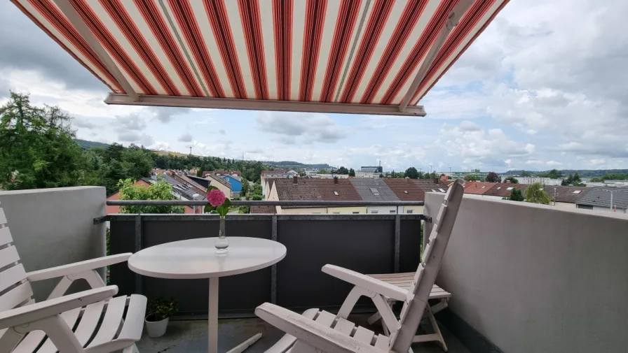 Balkon mit "Weitblick" - Wohnung mieten in Weingarten - Mitarbeiterwohnung mit Weitblick - "Mehlsackblick"