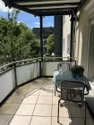 Balkon mit großer Schiebetür