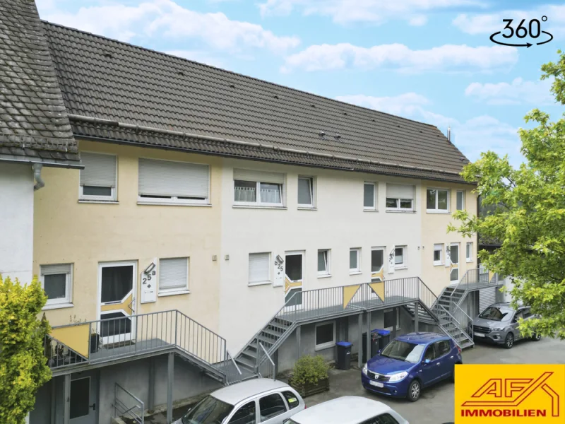 4 Reihenhäuser, junges Baujahr - Haus kaufen in Winterberg / Silbach - Kapitalanleger aufgepasst - 4 Reihenhäuser mit jungem Baujahr!